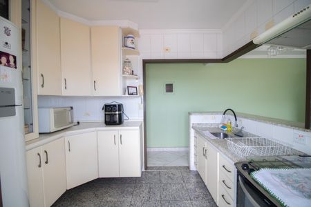 Apartamento à venda com 56m², 2 quartos e 1 vagaCOZINHA