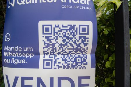 Apartamento à venda com 56m², 2 quartos e 1 vagaPLAQUINHA