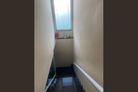 Casa à venda com 192m², 3 quartos e 3 vagasESCADA INTERNA