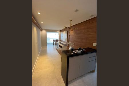 Apartamento à venda com 69m², 2 quartos e 2 vagasFoto 01