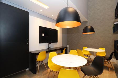 Apartamento à venda com 61m², 1 quarto e sem vagaCoworking