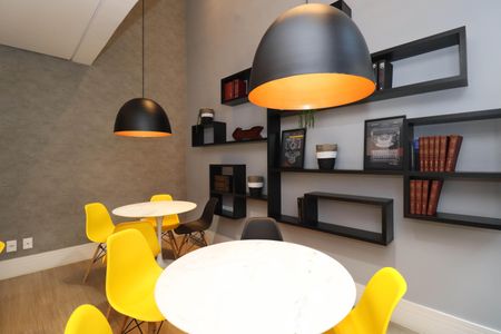 Apartamento à venda com 61m², 1 quarto e sem vagaCoworking