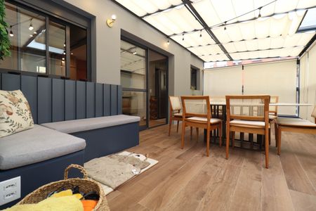 Apartamento à venda com 61m², 1 quarto e sem vagaVaranda