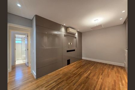 Apartamento à venda com 156m², 3 quartos e 3 vagasFoto 06