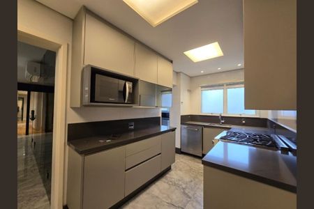 Apartamento à venda com 156m², 3 quartos e 3 vagasFoto 03