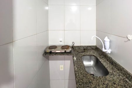 Cozinha de kitnet/studio para alugar com 1 quarto, 28m² em Bosque da Saúde, São Paulo
