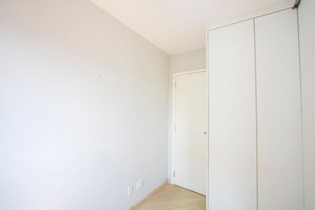 Apartamento à venda com 60m², 2 quartos e 2 vagas Apartamento à venda com 60m², 2 quartos e 2 vagasQuarto 2