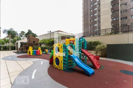 Apartamento para alugar com 400m², 3 quartos e 3 vagas Apartamento para alugar com 400m², 3 quartos e 3 vagasÁrea comum - Playground