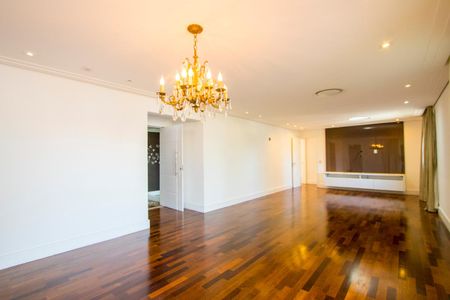 Sala de apartamento para alugar com 3 quartos, 400m² em Campestre, Santo André