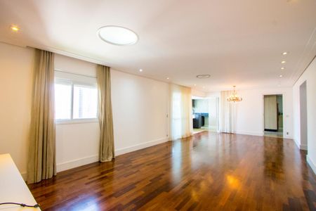 Sala de apartamento para alugar com 3 quartos, 400m² em Campestre, Santo André