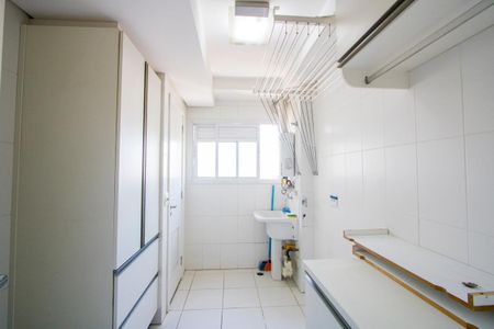 Apartamento para alugar com 400m², 3 quartos e 3 vagas Apartamento para alugar com 400m², 3 quartos e 3 vagasÁrea de serviço