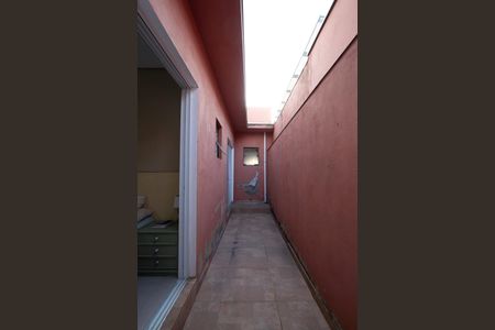 Casa de condomínio para alugar com 185m², 3 quartos e 4 vagas