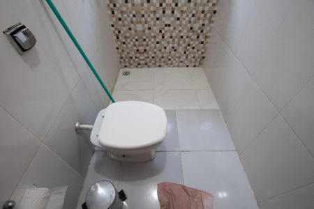 Casa de condomínio para alugar com 185m², 3 quartos e 4 vagas