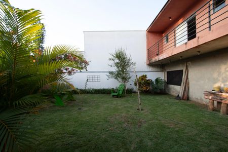 Casa de condomínio para alugar com 185m², 3 quartos e 4 vagas