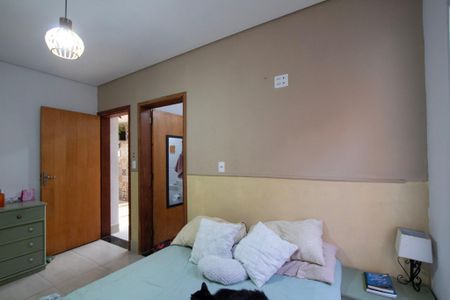 Casa de condomínio para alugar com 185m², 3 quartos e 4 vagas