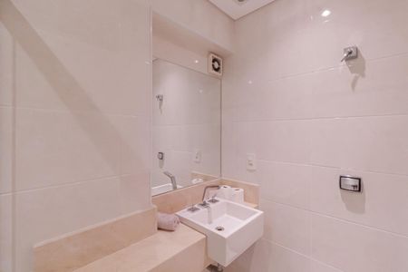 Apartamento para alugar com 89m², 2 quartos e 1 vaga Apartamento para alugar com 89m², 2 quartos e 1 vagaBanheiro da Suíte 2