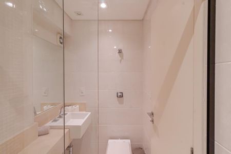 Apartamento para alugar com 89m², 2 quartos e 1 vaga Apartamento para alugar com 89m², 2 quartos e 1 vagaBanheiro da Suíte 2