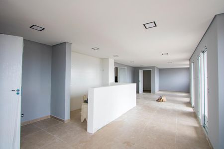 Apartamento à venda com 40m², 2 quartos e 1 vaga Apartamento à venda com 40m², 2 quartos e 1 vagaÁrea comum - Salão de festas