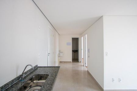 Apartamento à venda com 40m², 2 quartos e 1 vaga Apartamento à venda com 40m², 2 quartos e 1 vagaCozinha/Área de serviço