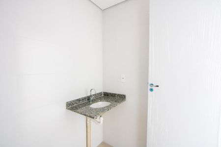 Apartamento à venda com 40m², 2 quartos e 1 vaga Apartamento à venda com 40m², 2 quartos e 1 vagaBanheiro