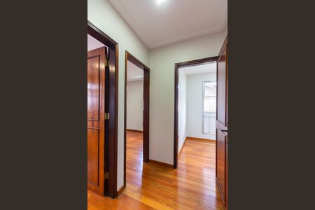 Apartamento à venda com 92m², 3 quartos e 2 vagas Apartamento à venda com 92m², 3 quartos e 2 vagasHall