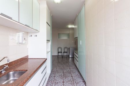 Apartamento à venda com 92m², 3 quartos e 2 vagas Apartamento à venda com 92m², 3 quartos e 2 vagasCozinha