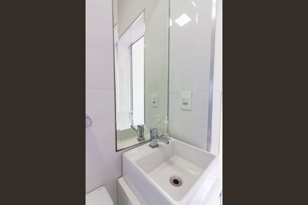 Apartamento à venda com 92m², 3 quartos e 2 vagas Apartamento à venda com 92m², 3 quartos e 2 vagasBanheiro de Serviço