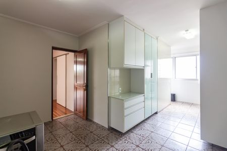 Apartamento à venda com 92m², 3 quartos e 2 vagas Apartamento à venda com 92m², 3 quartos e 2 vagasCozinha