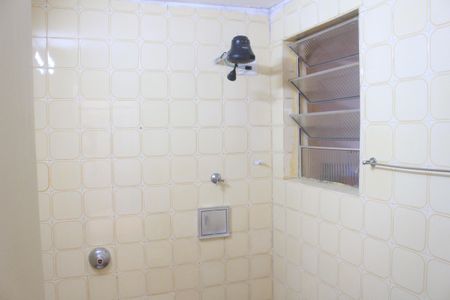 Casa à venda com 135m², 2 quartos e 1 vagaBanheiro 2