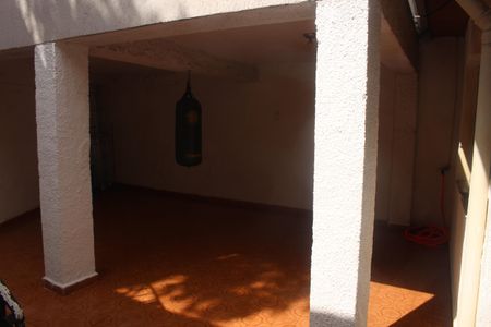 Casa à venda com 135m², 2 quartos e 1 vagaQuintal