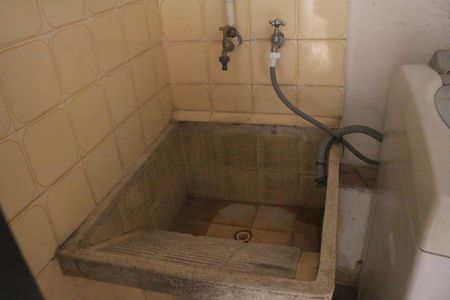 Casa à venda com 135m², 2 quartos e 1 vagaÁrea comum