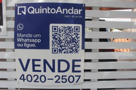 Casa à venda com 135m², 2 quartos e 1 vagaPlaquinha