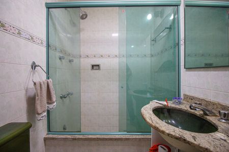 Apartamento à venda com 200m², 3 quartos e 3 vagasBanheiro