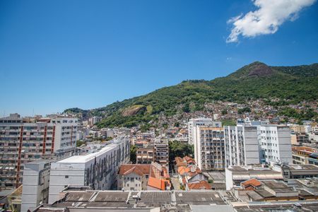 Apartamento à venda com 200m², 3 quartos e 3 vagasCobertura Vista