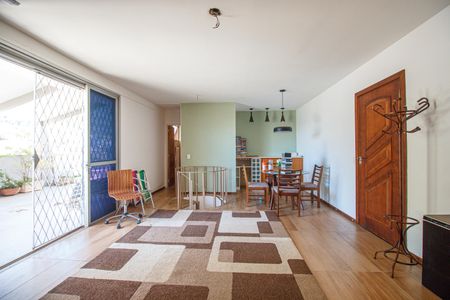 Apartamento à venda com 200m², 3 quartos e 3 vagasSala Cobertura