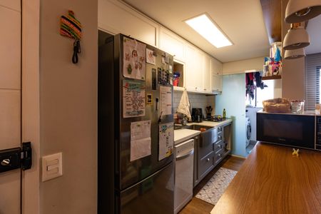 Apartamento à venda com 74m², 2 quartos e 2 vagas Apartamento à venda com 74m², 2 quartos e 2 vagasCozinha