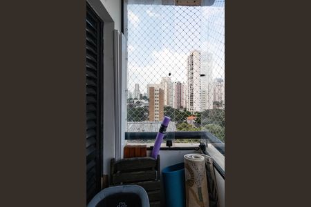 Apartamento à venda com 74m², 2 quartos e 2 vagas Apartamento à venda com 74m², 2 quartos e 2 vagasVaranda