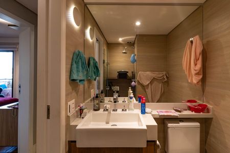 Apartamento à venda com 74m², 2 quartos e 2 vagas Apartamento à venda com 74m², 2 quartos e 2 vagasBanheiro