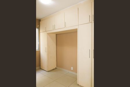 Quarto 1 de apartamento para alugar com 2 quartos, 45m² em Méier, Rio de Janeiro