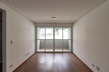 Apartamento para alugar com 63m², 2 quartos e 1 vagaSala