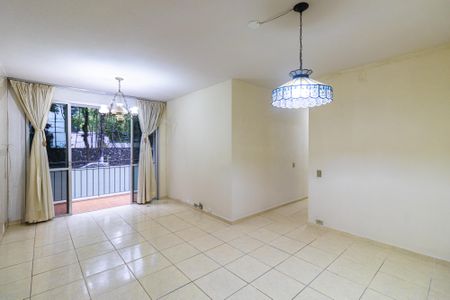 Sala de apartamento para alugar com 3 quartos, 79m² em Vila Progredior, São Paulo