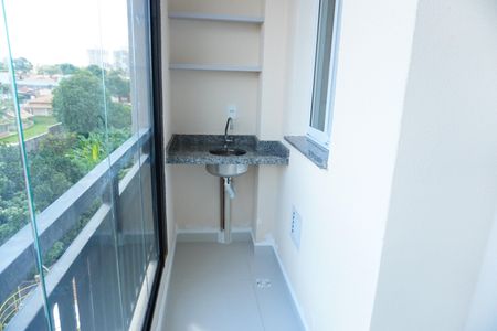 Apartamento para alugar com 60m², 2 quartos e 1 vagaSacada