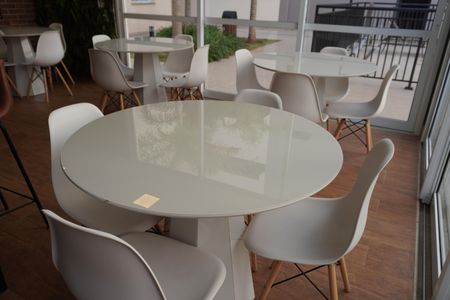 Apartamento para alugar com 60m², 2 quartos e 1 vagaÁrea comum