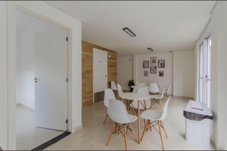 Apartamento à venda com 39m², 2 quartos e sem vagaÁrea comum - Salão de festas