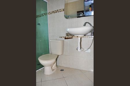 Casa para alugar com 150m², 2 quartos e 2 vagas Casa para alugar com 150m², 2 quartos e 2 vagasDetalhe - Suíte