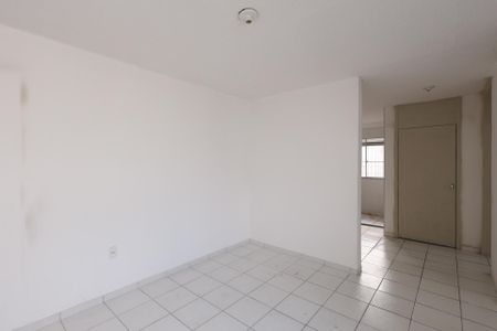 Sala de apartamento para alugar com 2 quartos, 64m² em Piracangaguá, Taubaté