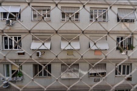 Apartamento à venda com 72m², 2 quartos e 1 vaga Apartamento à venda com 72m², 2 quartos e 1 vagaSala