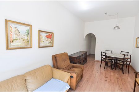 Apartamento à venda com 72m², 2 quartos e 1 vaga Apartamento à venda com 72m², 2 quartos e 1 vagaSala