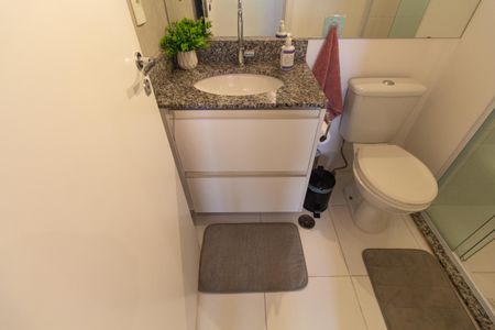 Apartamento à venda com 68m², 2 quartos e 2 vagasBanheiro