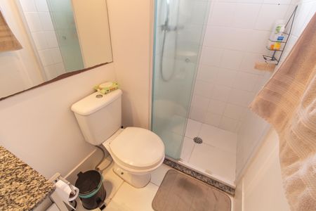 Apartamento à venda com 68m², 2 quartos e 2 vagasBanheiro da Suíte